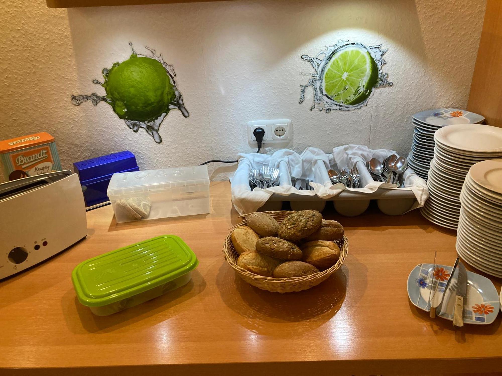 爱姆科里维斯伯格酒店 沃尔夫 外观 照片